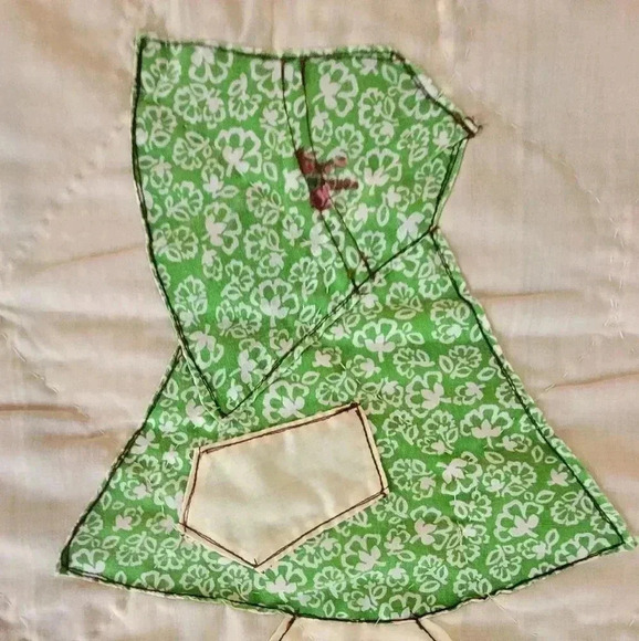 Vintage  Handmade Quilt Blanket - Picture 11 of 15